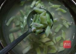 火腿肠炒扁豆的做法图解4