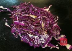 醋溜紫甘蓝的做法图解3