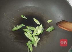 黄瓜清汤面的做法图解2