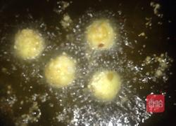 炸土豆球的做法图解11