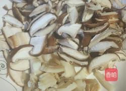 腊味黑米糯米饭的做法图解2