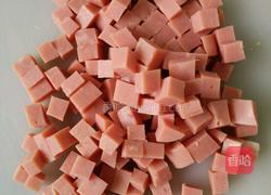 午餐肉炒玉米的做法图解1