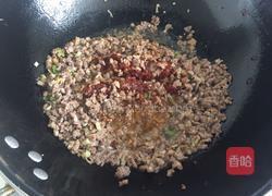 牛肉臊子的做法图解7