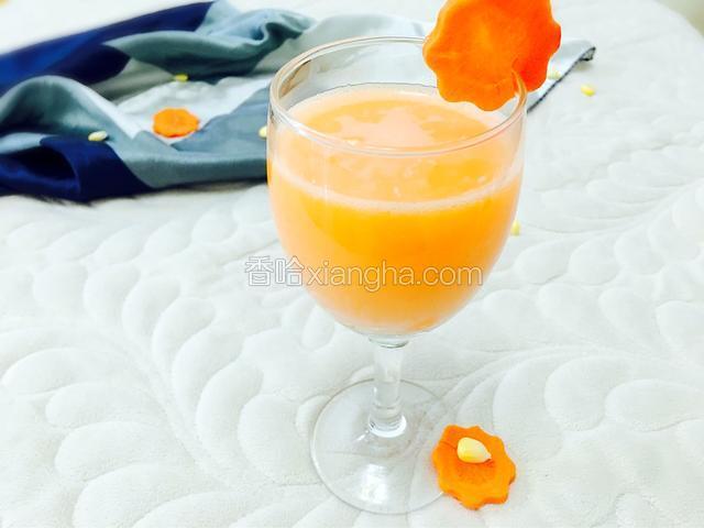 胡萝卜玉米蜂蜜汁