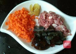 央视之猪肉皮蛋瘦肉粥的做法图解4
