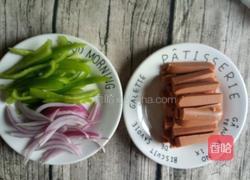 黑椒火腿意面的做法图解1