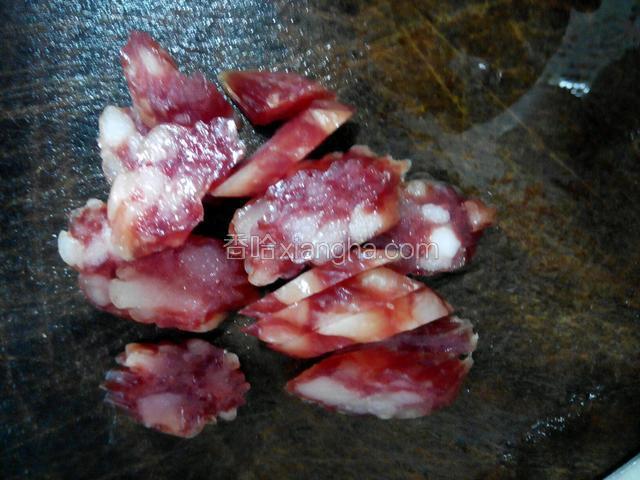 腊肠切片