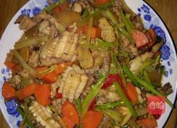 鱿鱼炒肉丝的做法图解3