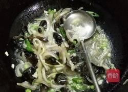 木耳炒猪皮的做法图解6