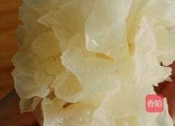 冰糖雪梨银耳汤的做法图解3