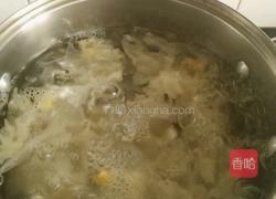 冰糖雪梨银耳汤的做法图解5
