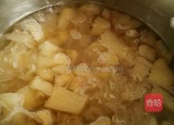 冰糖雪梨银耳汤的做法图解7