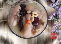 花生黄豆猪脚汤的做法图解8