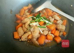 胡萝卜烧豆泡的做法图解7