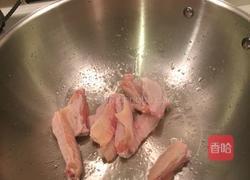 菠萝焖鸡翅的做法图解3