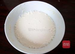 鸡蛋甜汤的做法图解2