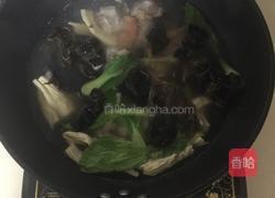 猪蹄木耳汤的做法图解4