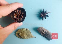 简易版鸡肉炖土豆～的做法图解3