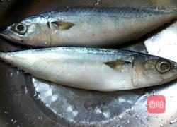 秘制青占鱼的做法图解1