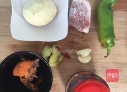 猪肉打卤面的做法图解1