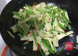 芹菜炒腐竹的做法图解6