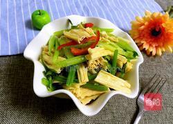 芹菜炒腐竹的做法图解7