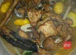 板栗烧鸡的做法图解7