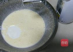 酸奶葡萄干小蛋糕(电饼铛版)的做法图解3