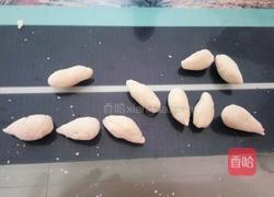 栀子花（面粉制品）的做法图解2