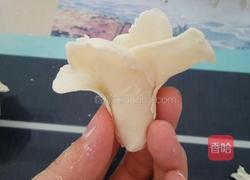 栀子花(面粉制品)的做法图解12