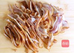 凉拌猪耳朵的做法图解2