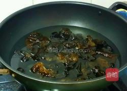 素炆蘿卜的做法图解2