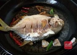 红烧金鲳鱼的做法图解4