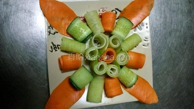 剩下的按图摆好。