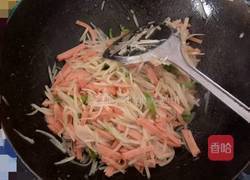 火腿炒土豆丝的做法图解2