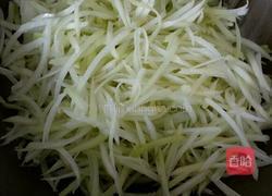 韭菜花炒洋瓜丝的做法图解4