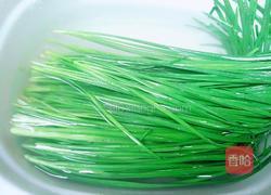 蘸酱千张肉卷的做法图解1