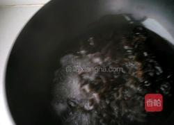 凉拌木耳的做法图解1