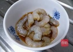 蝦仁玉子豆腐拌西蘭花的做法图解1