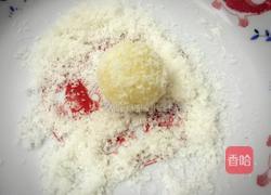 蛋白椰蓉球的做法图解7