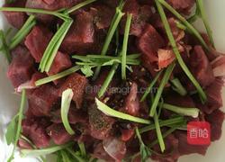 黑椒牛肉粒的做法图解2