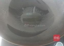 蛋包炒饭(海绵宝宝)的做法图解2