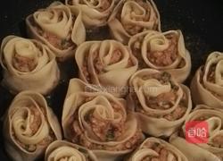 玫瑰饺子的做法图解3