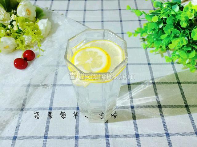 柠檬蜂蜜水