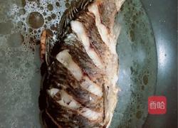 鲫鱼萝卜丝汤的做法图解6