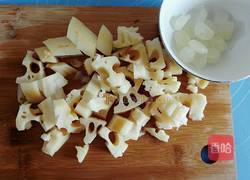 现榨莲藕汁的做法图解2