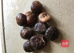 银鱼卤汁炒饭的做法图解2