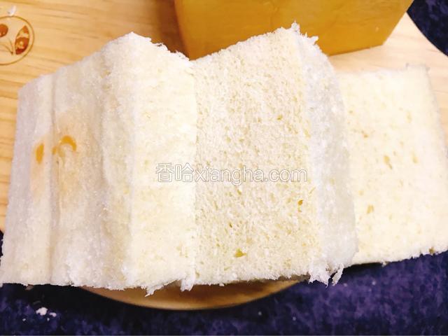 其余切成三片厚的。
