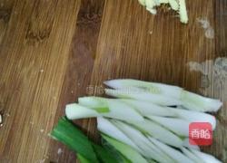 茄子炒辣椒的做法图解3