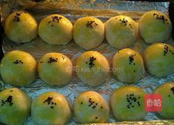 肉松蛋黄酥的做法图解17